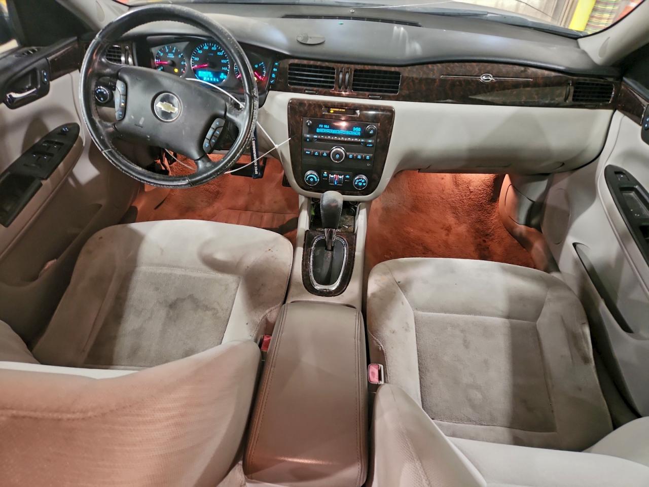 Chevrolet Impala Lt Image 11