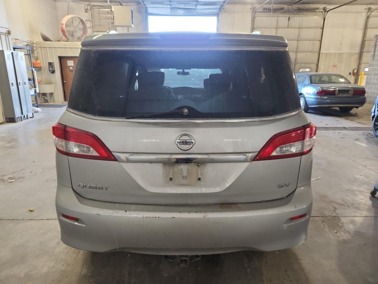 Nissan Quest S Image 11
