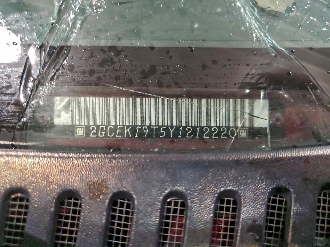 Chevrolet Silverado 1500 K1500 Image 6