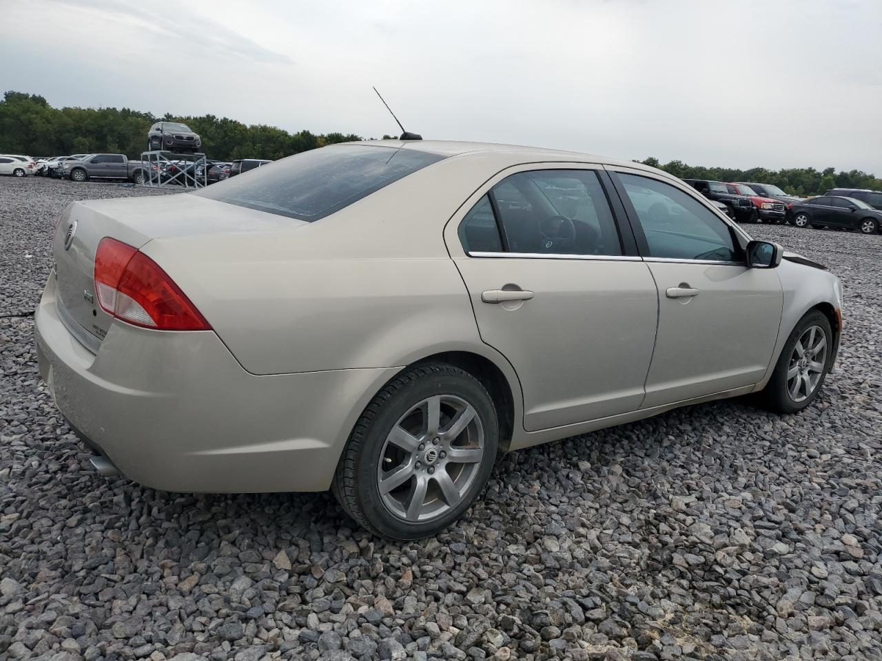 Mercury Milan Premier Image 3