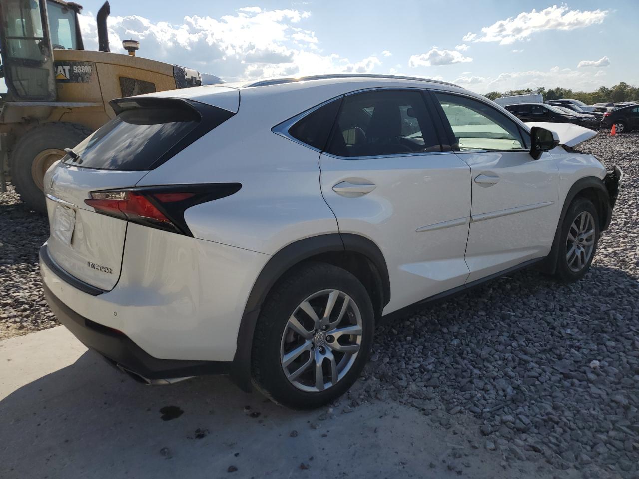 Lexus NX 200t Image 8