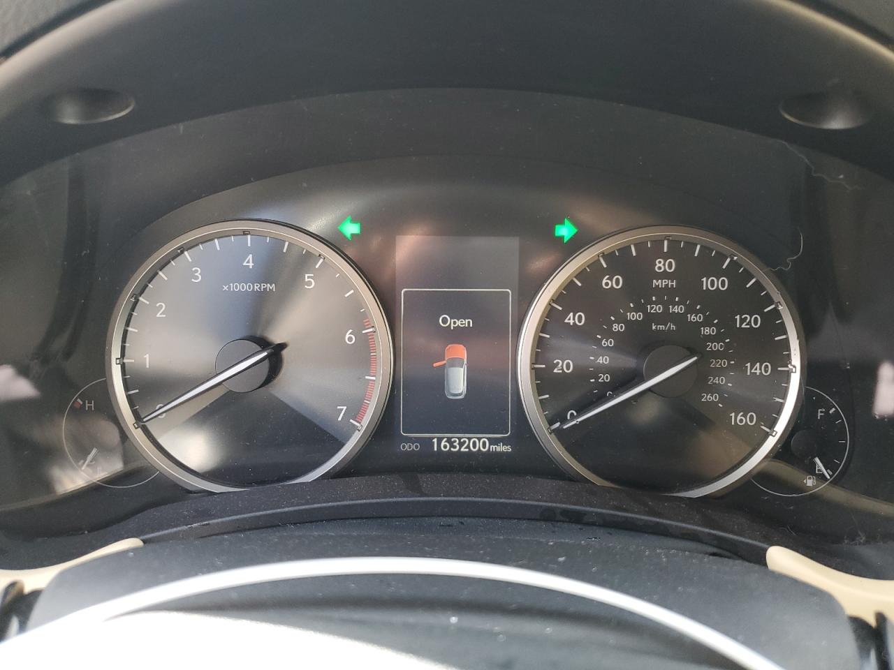 Lexus NX 200t Image 9