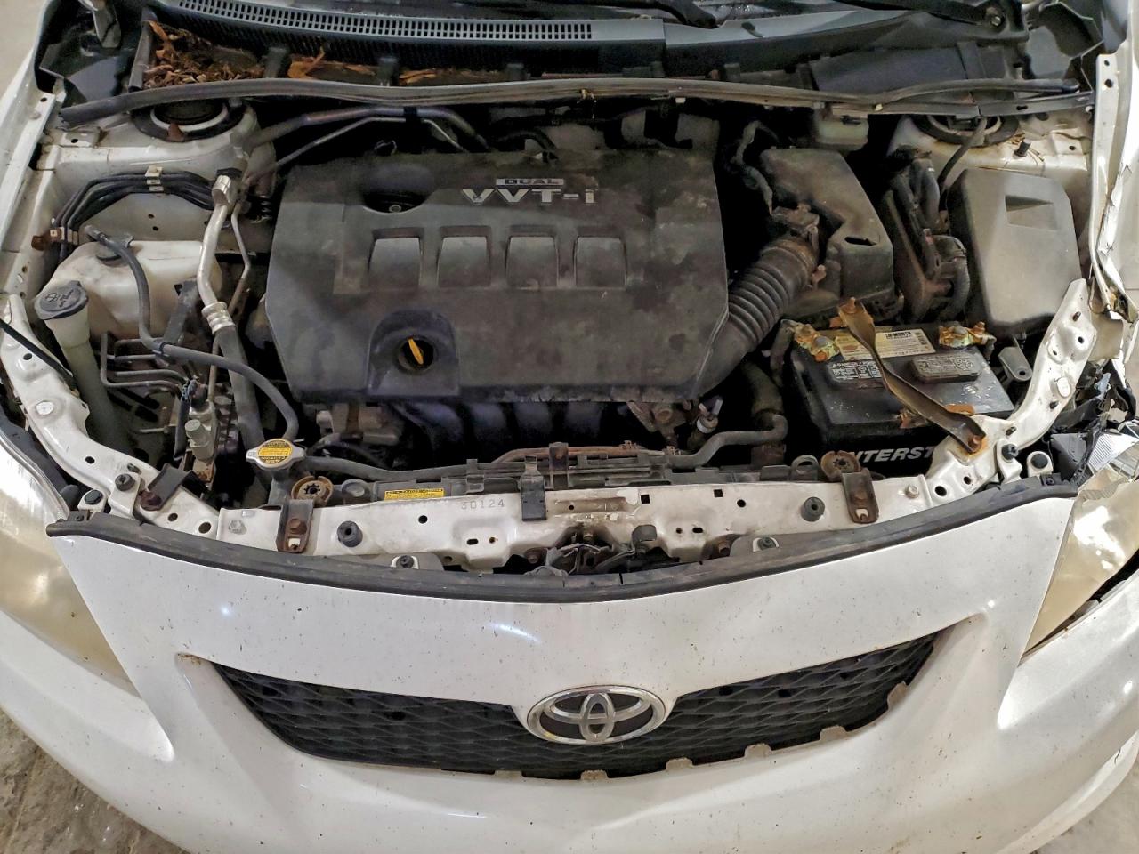 Toyota Corolla Base Image 10