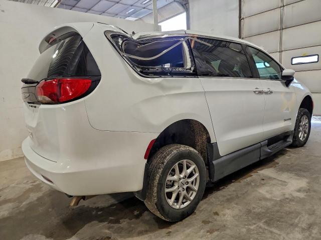 Chrysler Minivan Lx Image 13