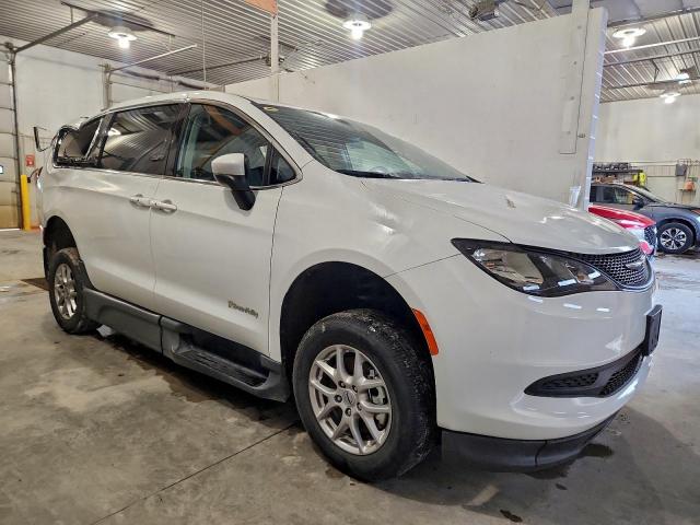 Chrysler Minivan Lx Image 5