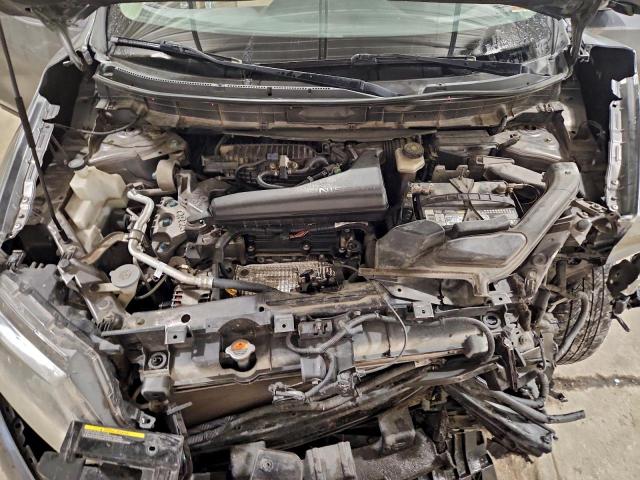 Nissan Rogue S Image 7