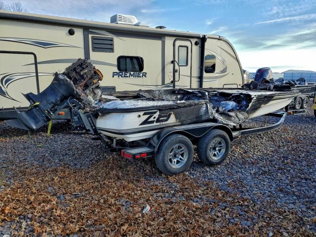 Tracker Boat Image 5