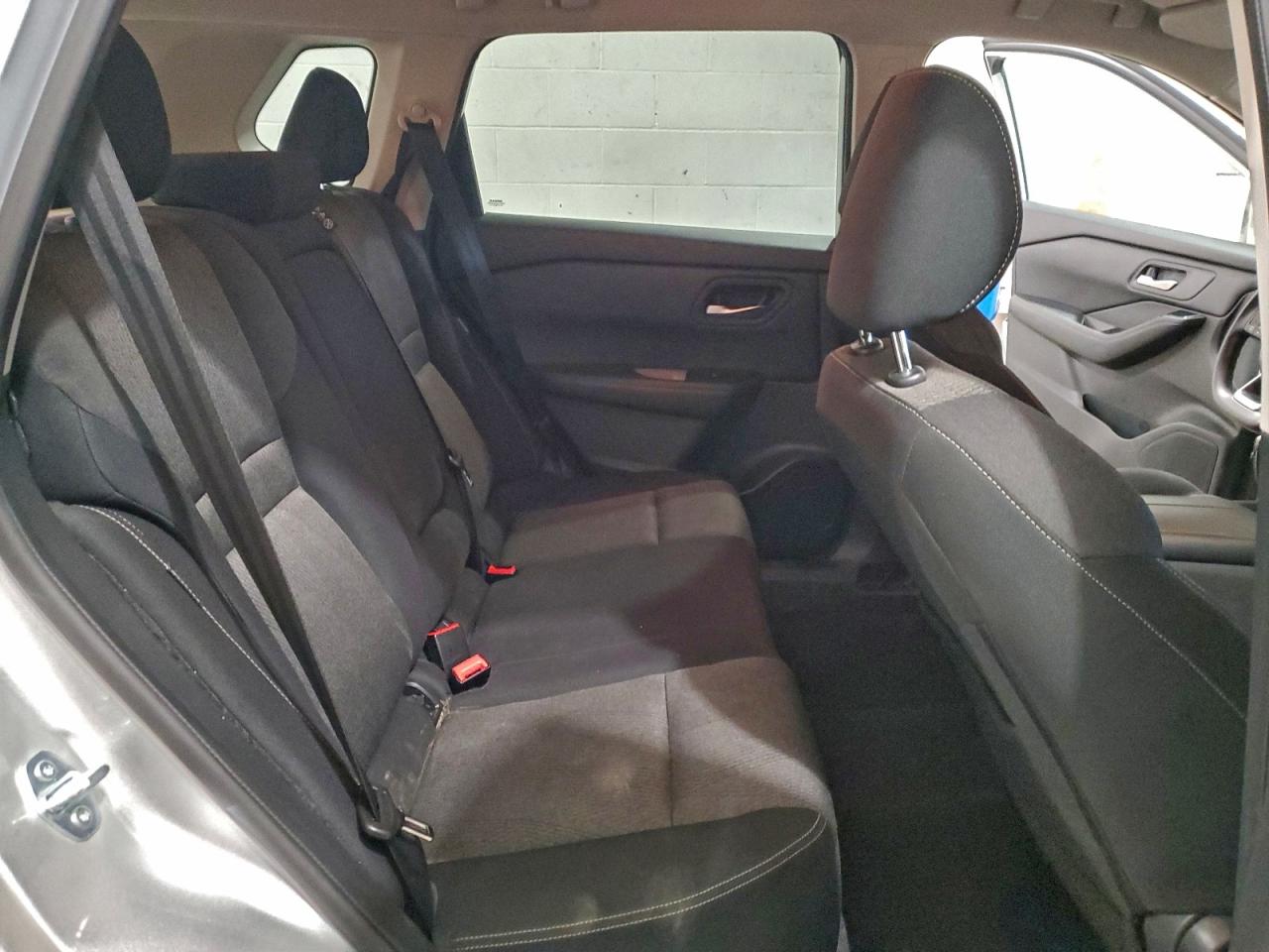 Nissan Rogue Sv Image 9