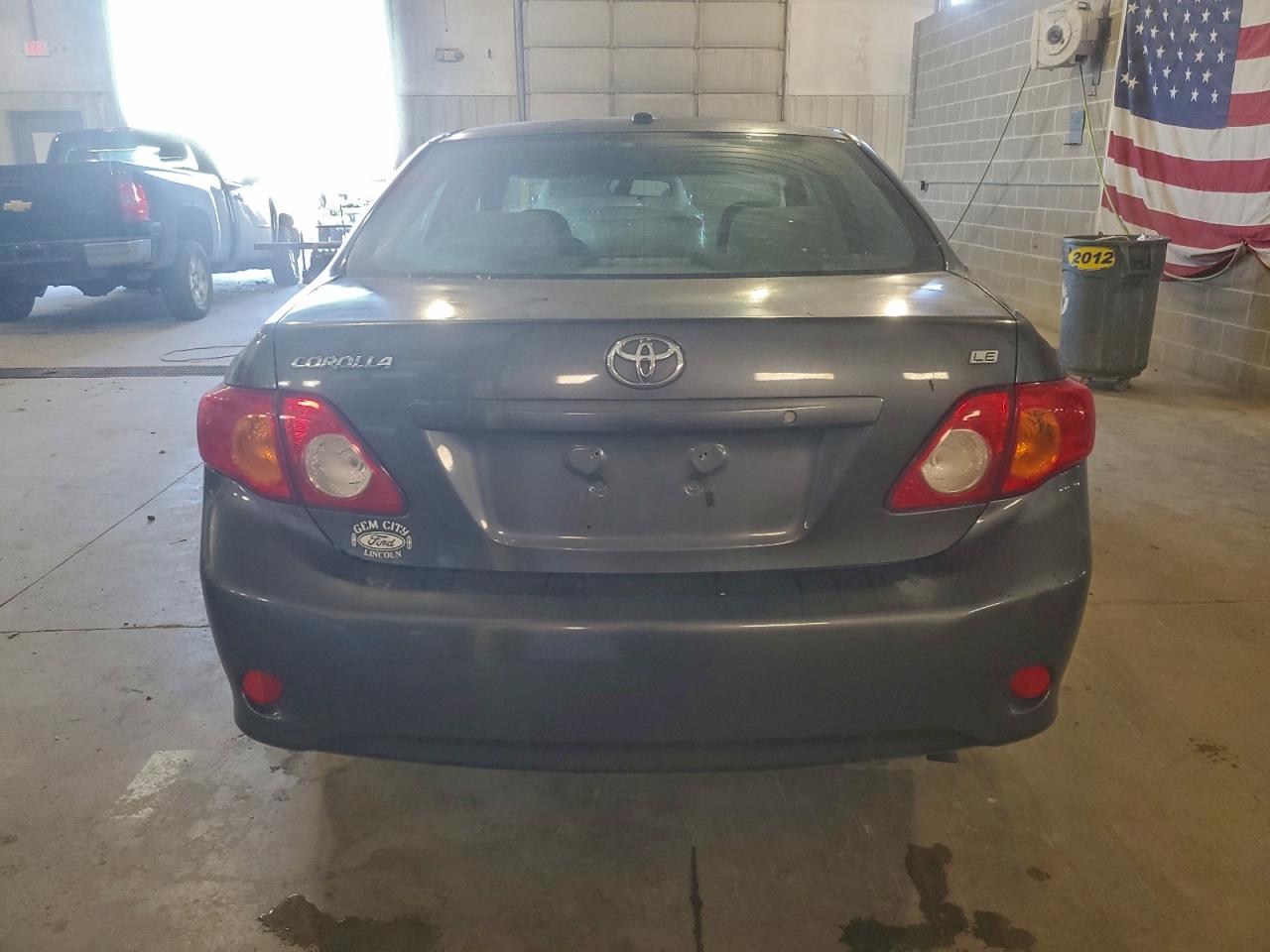 Toyota Corolla Base Image 5