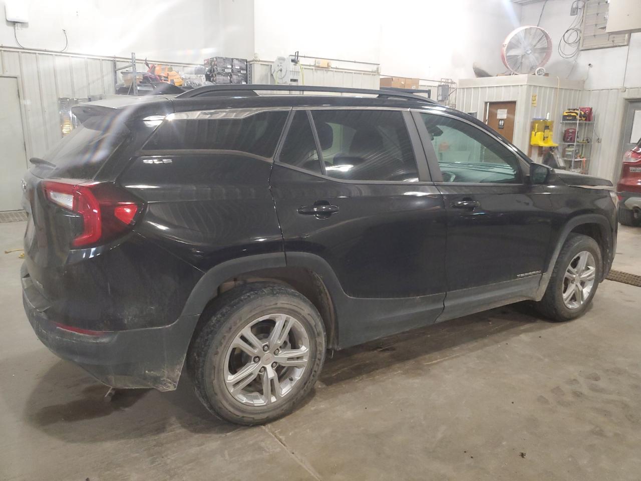 GMC Terrain Sle Image 3