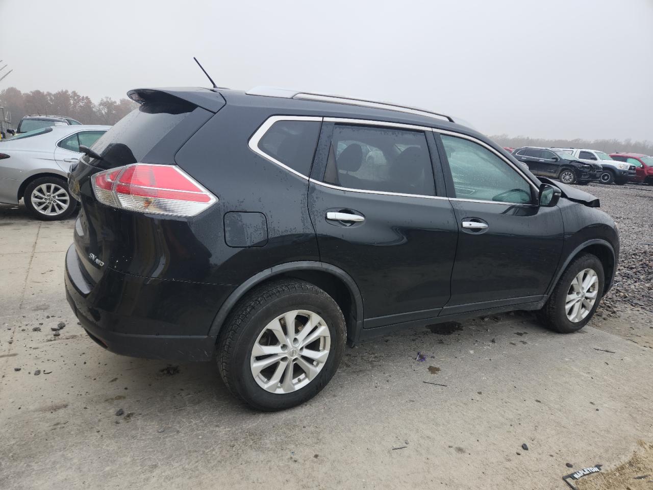 Nissan Rogue S Image 8