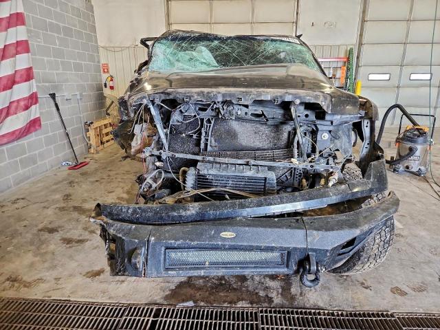 Ford F-150 Supercrew Image 4