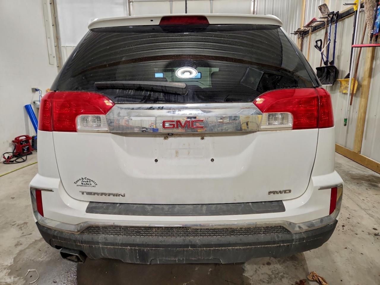 GMC Terrain Sle Image 3