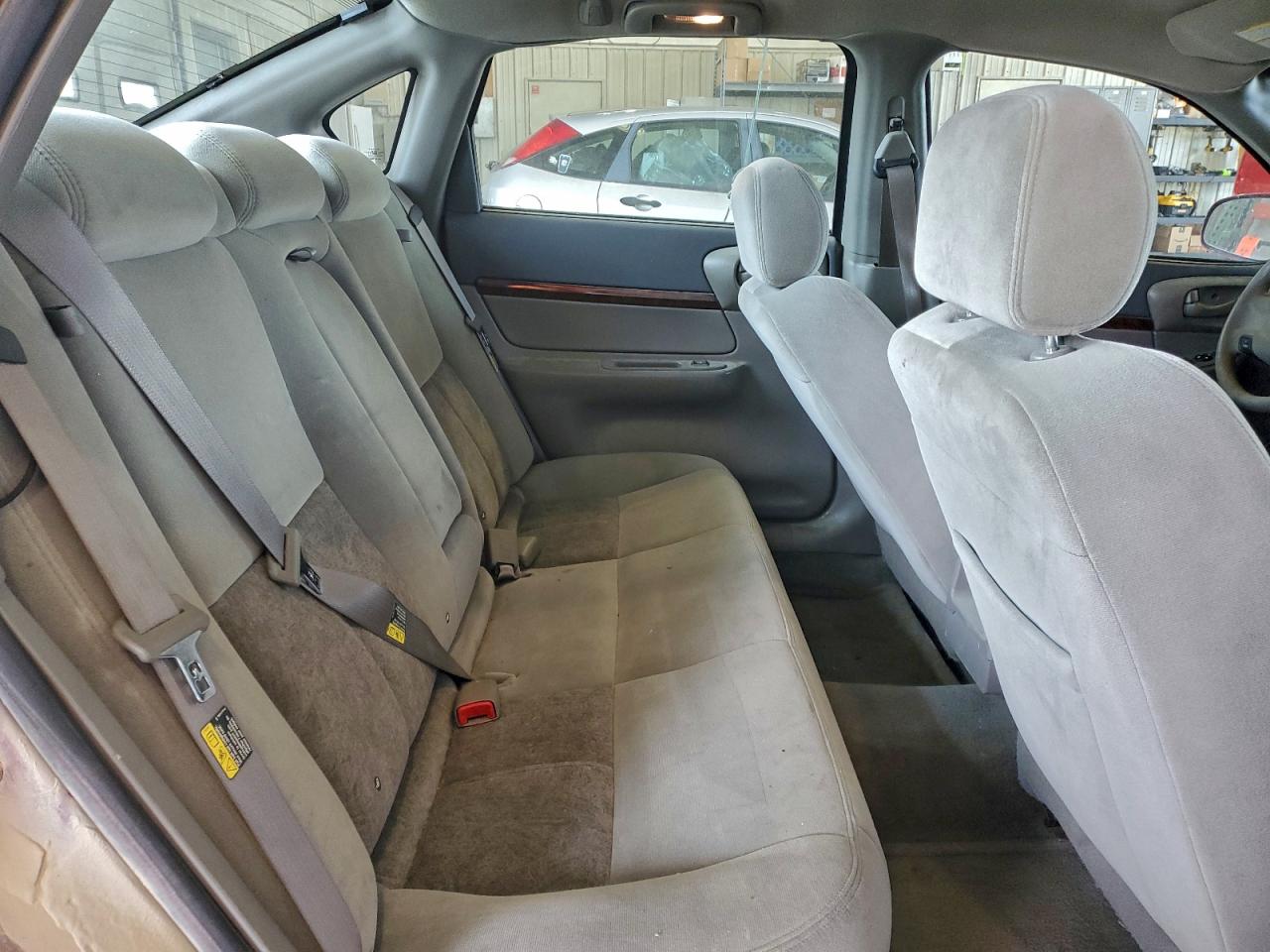 Chevrolet Impala Image 12