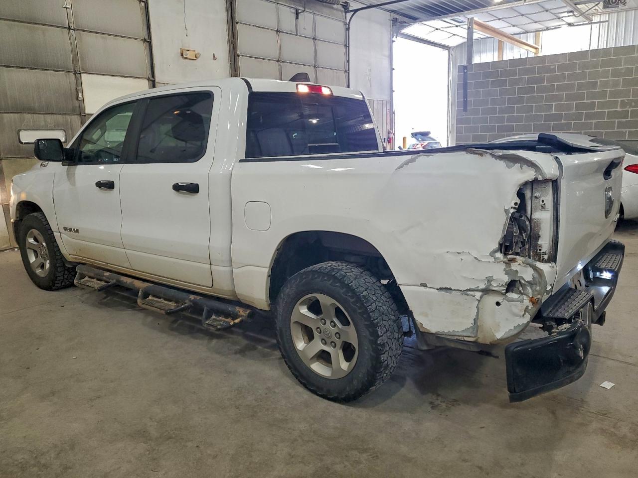Ram 1500 Tradesman Image 2