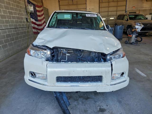 Toyota 4Runner Sr5 Image 10