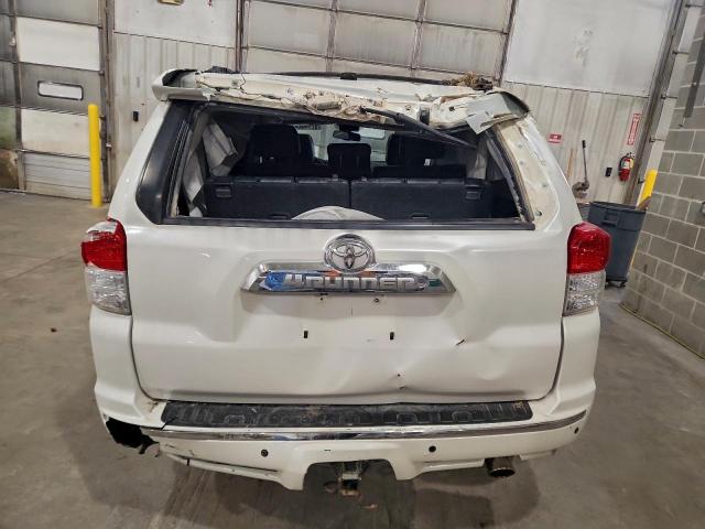 Toyota 4Runner Sr5 Image 6