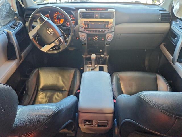 Toyota 4Runner Sr5 Image 4