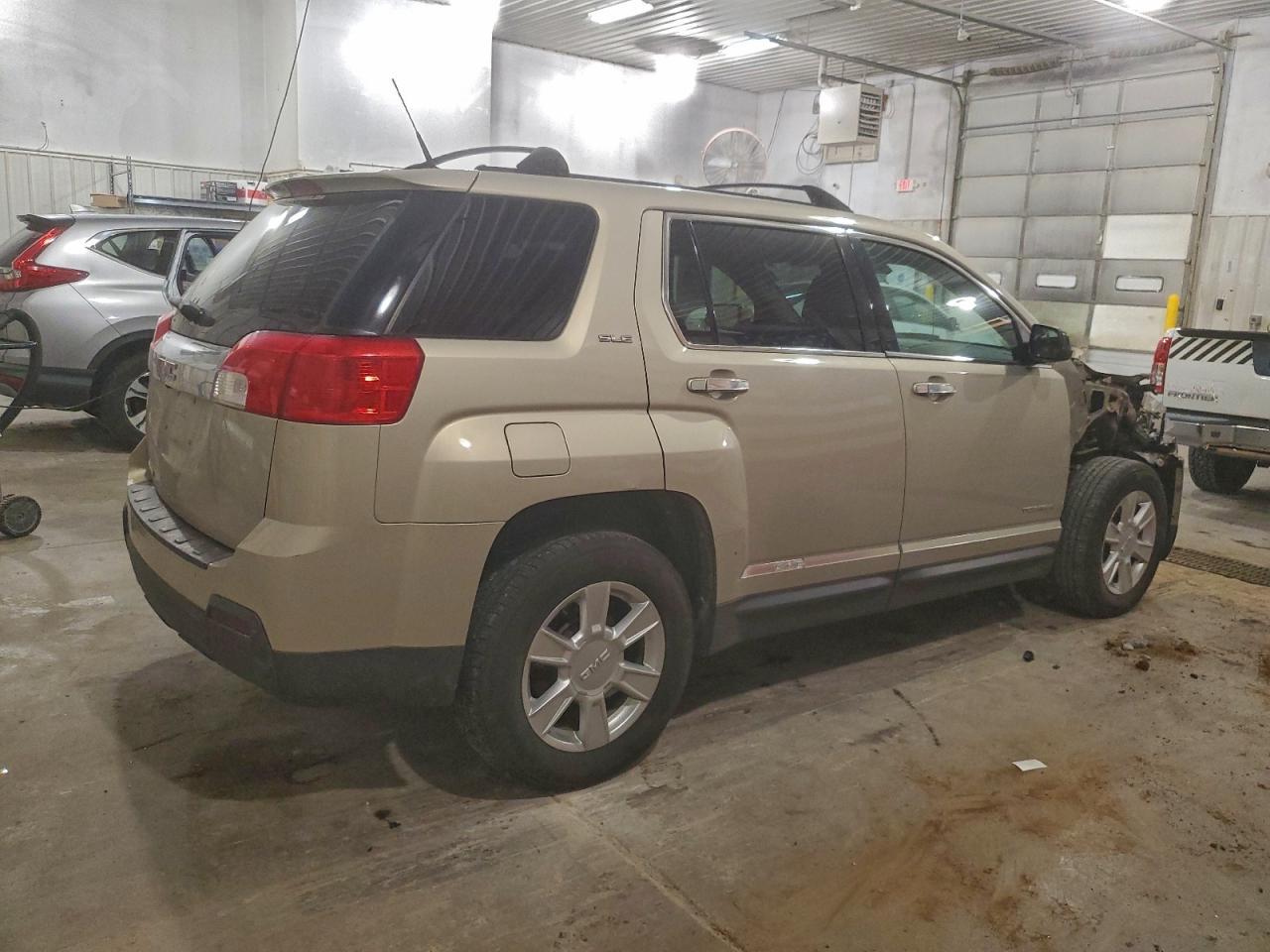 GMC Terrain Sle Image 2