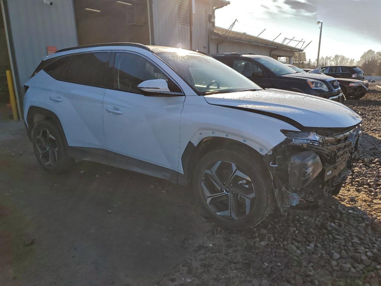 Hyundai TUCSON Limited Image 9