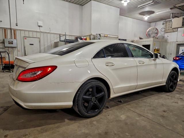 Mercedes-Benz Cls-class 550 4matic Image 10