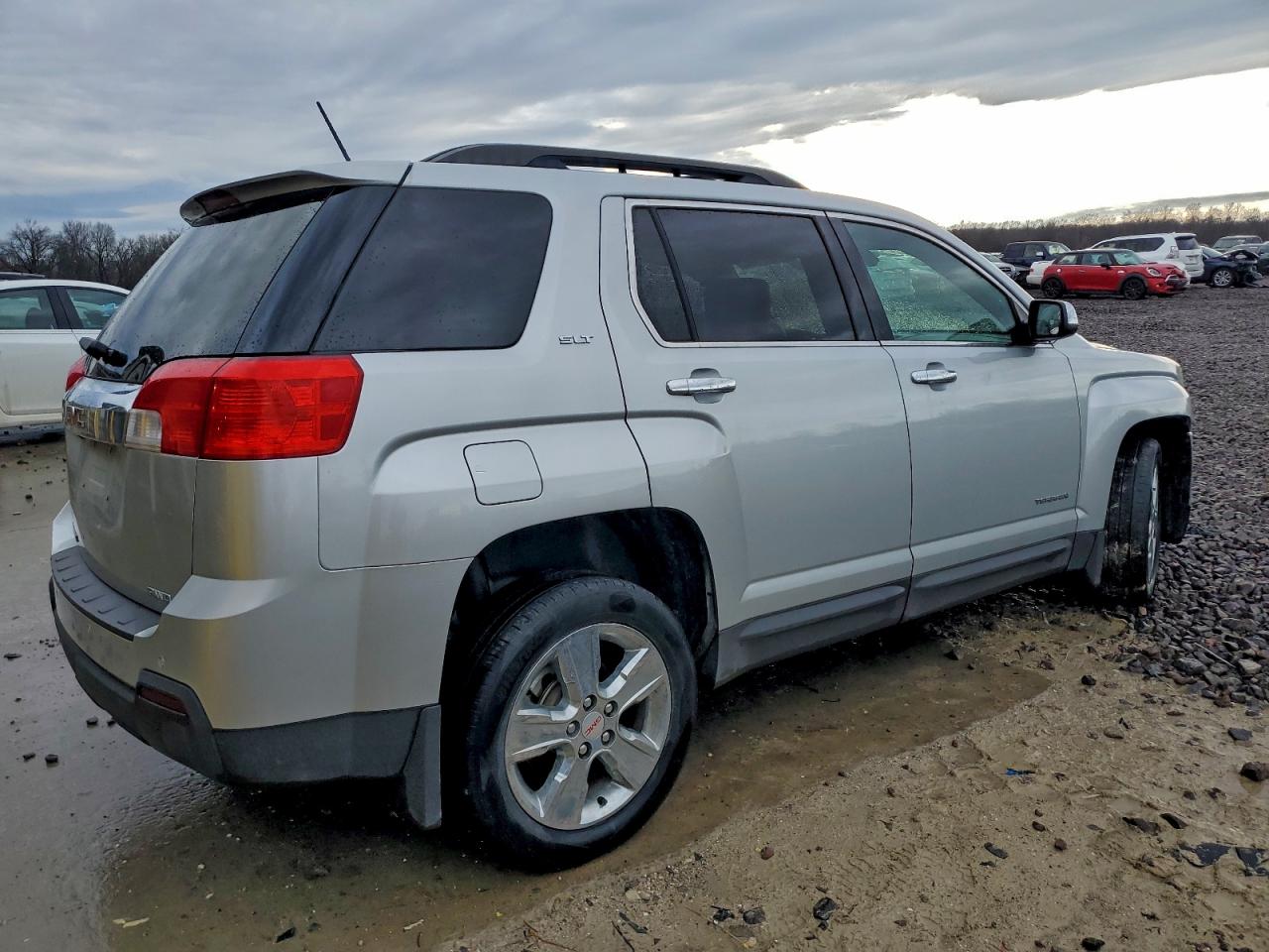 GMC Terrain Slt Image 2