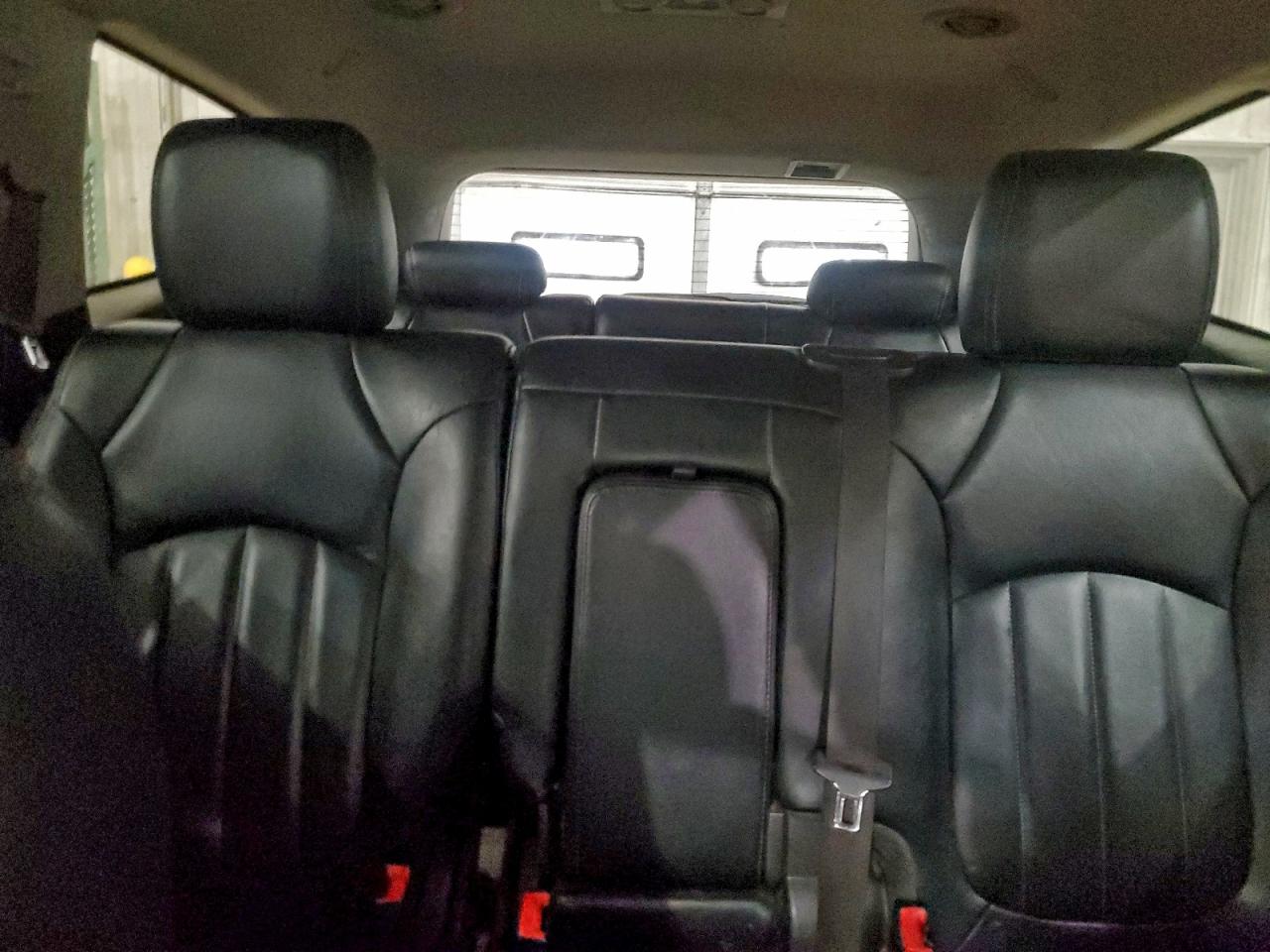 Chevrolet Traverse Lt Image 11