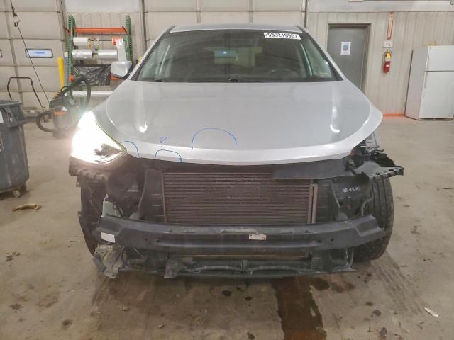 Hyundai SANTA FE Image 2