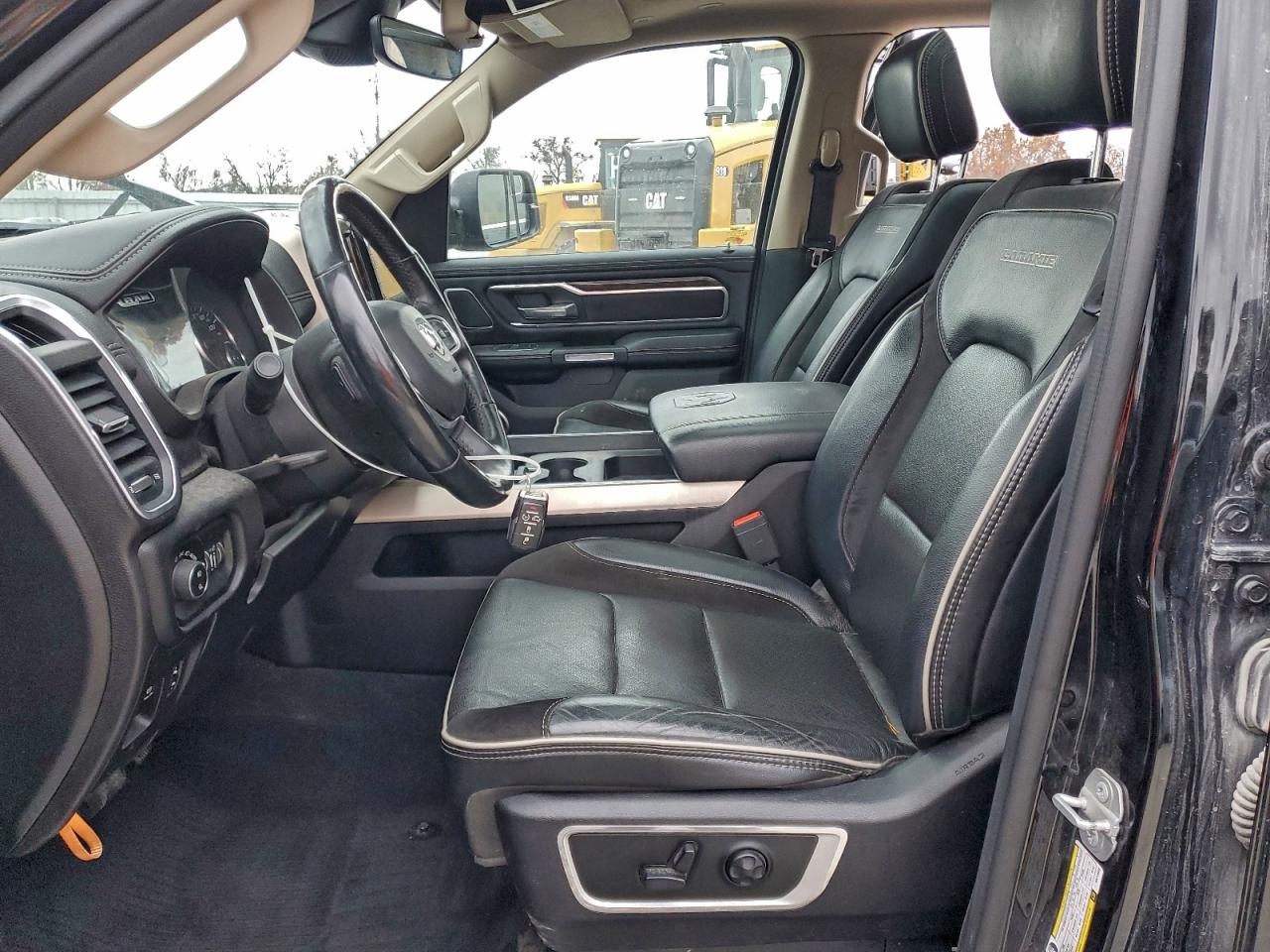 Ram 1500 Laramie Image 3