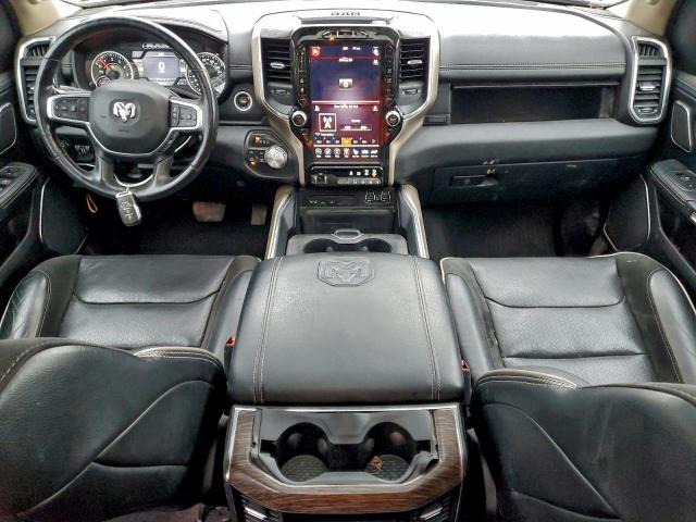 Ram 1500 Laramie Image 4